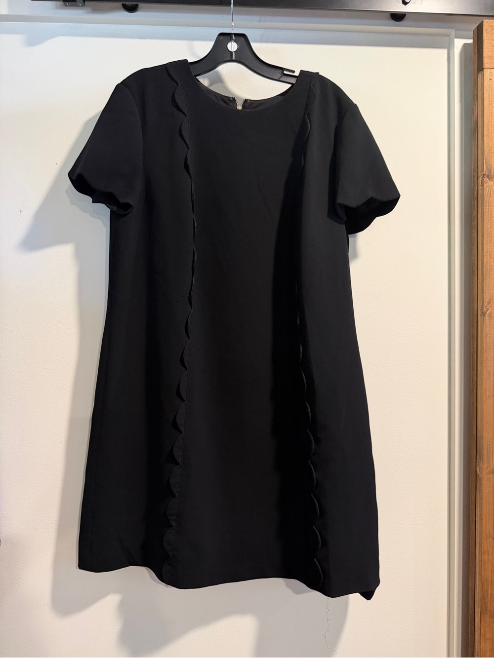 Tahari Black Short Sleeve Scalloped Panel Dress